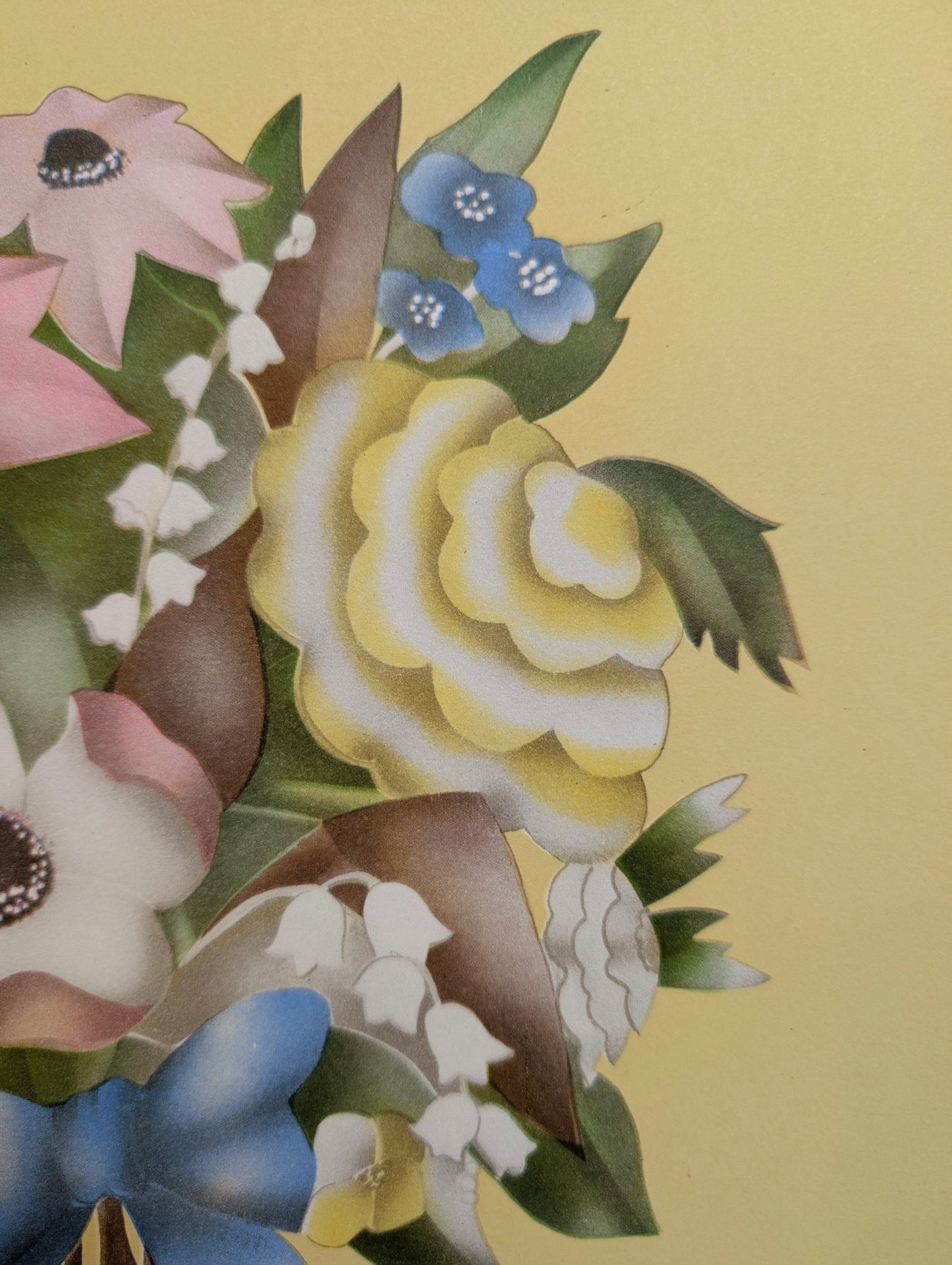 Beautytone Bouquet in Yellow by Terone, 1943 mint condition vintage lithograph by Borin Art - Pink Flamingos