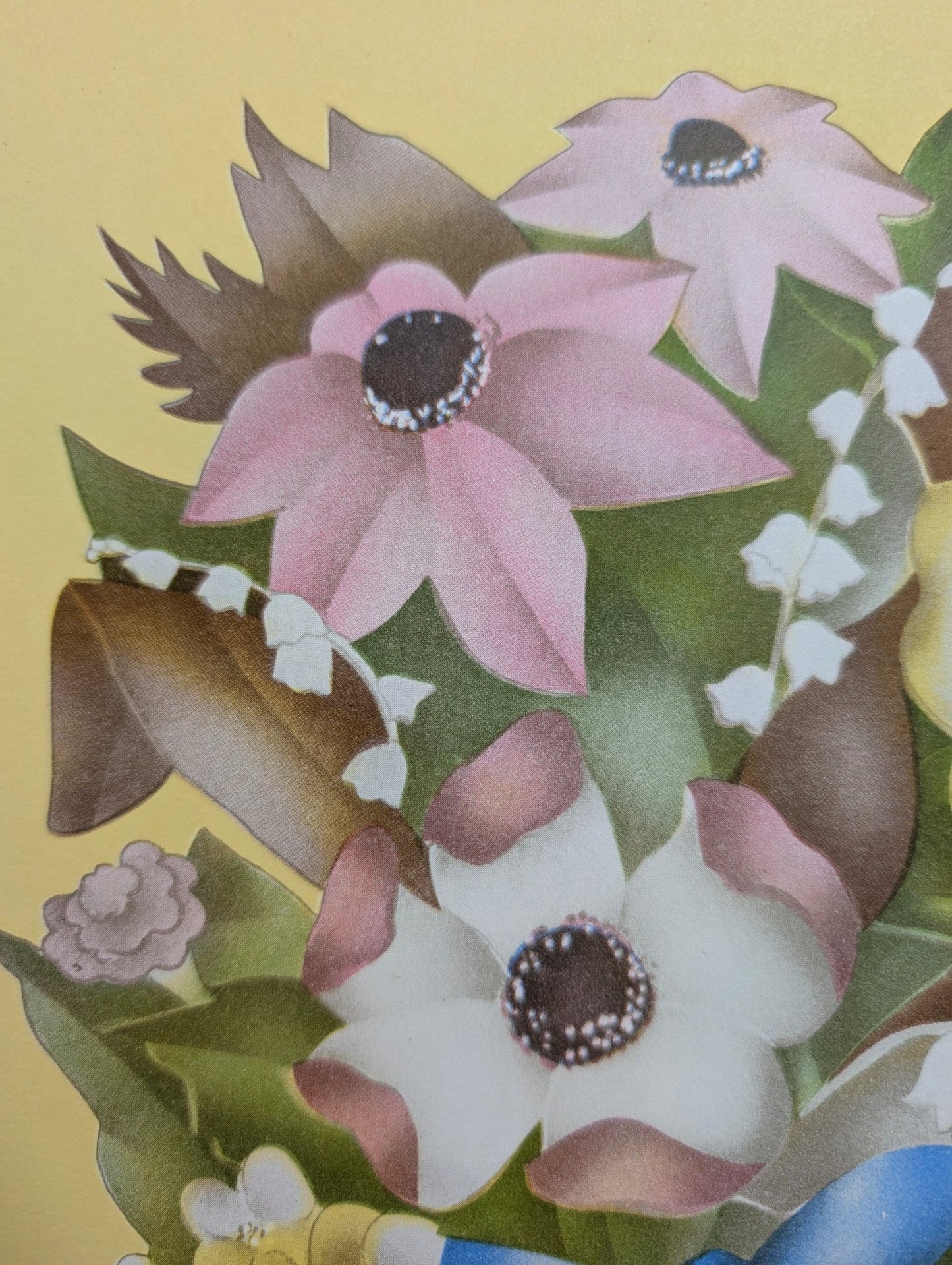 Beautytone Bouquet in Yellow by Terone, 1943 mint condition vintage lithograph by Borin Art - Pink Flamingos