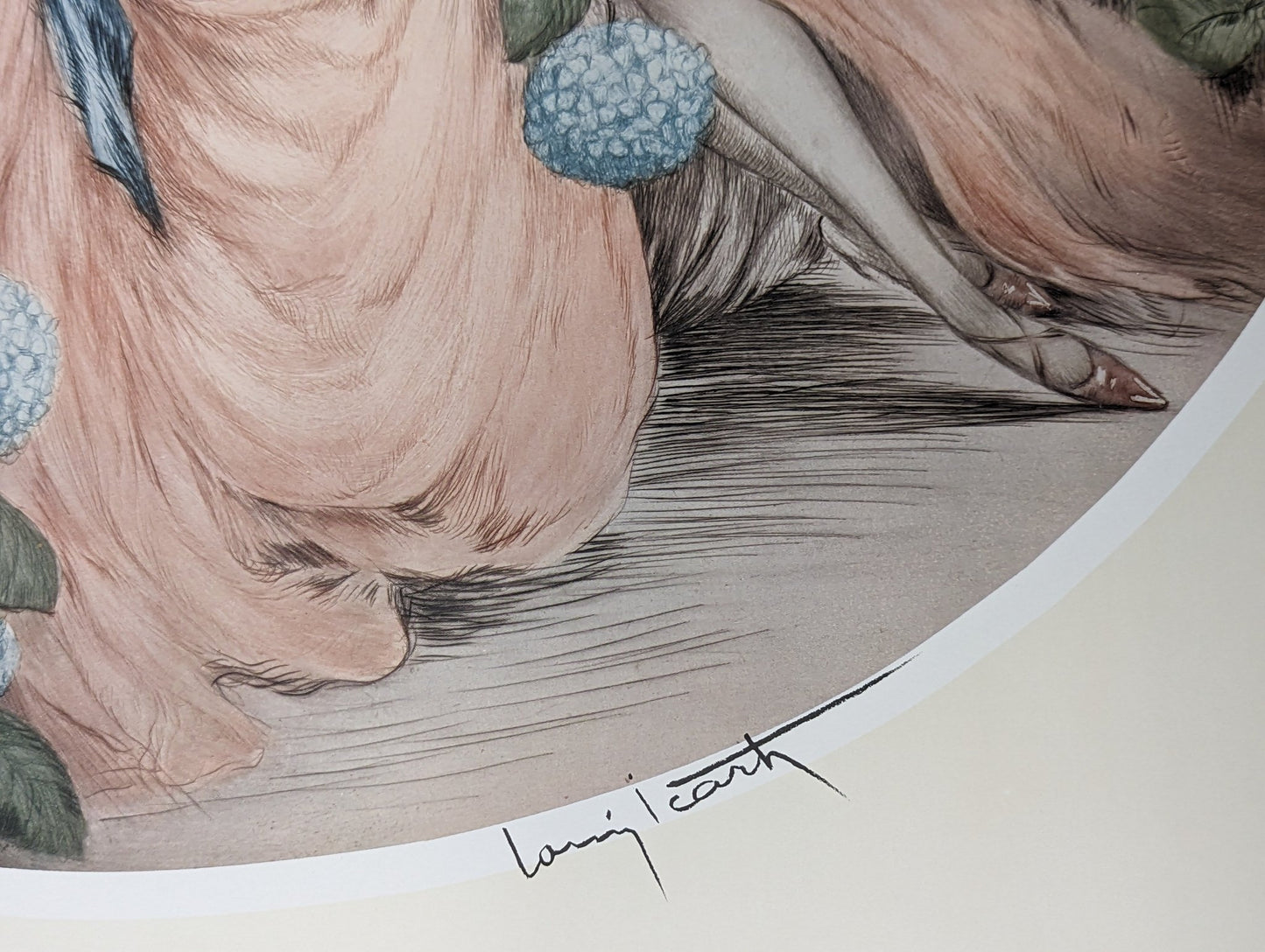Hortense by Louis Icart, mint condition vintage French Art Deco lithograph printed in the 1970s - Offset Lithograph - Pink Flamingos