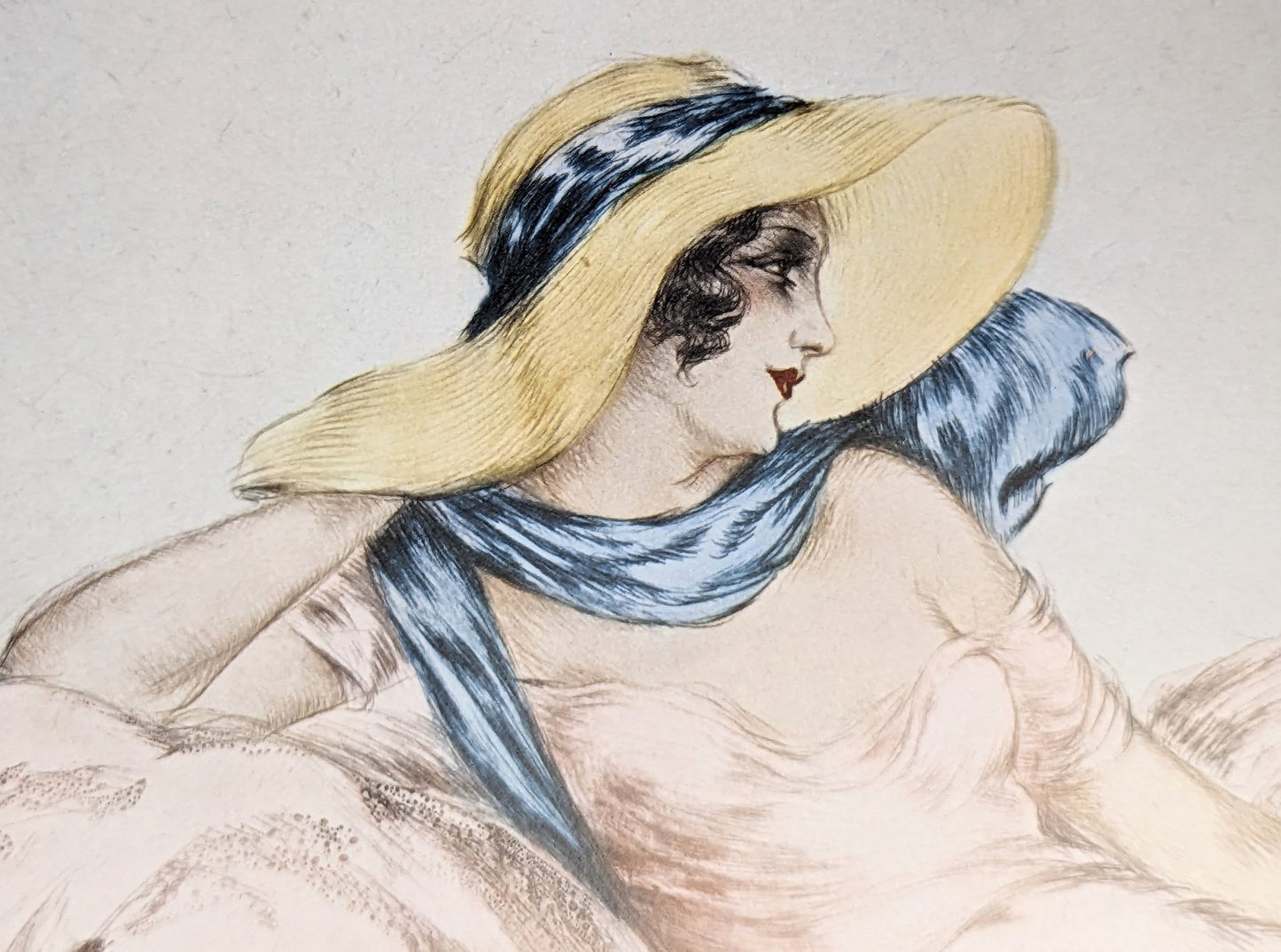 Hortense by Louis Icart, mint condition vintage French Art Deco lithograph printed in the 1970s - Offset Lithograph - Pink Flamingos