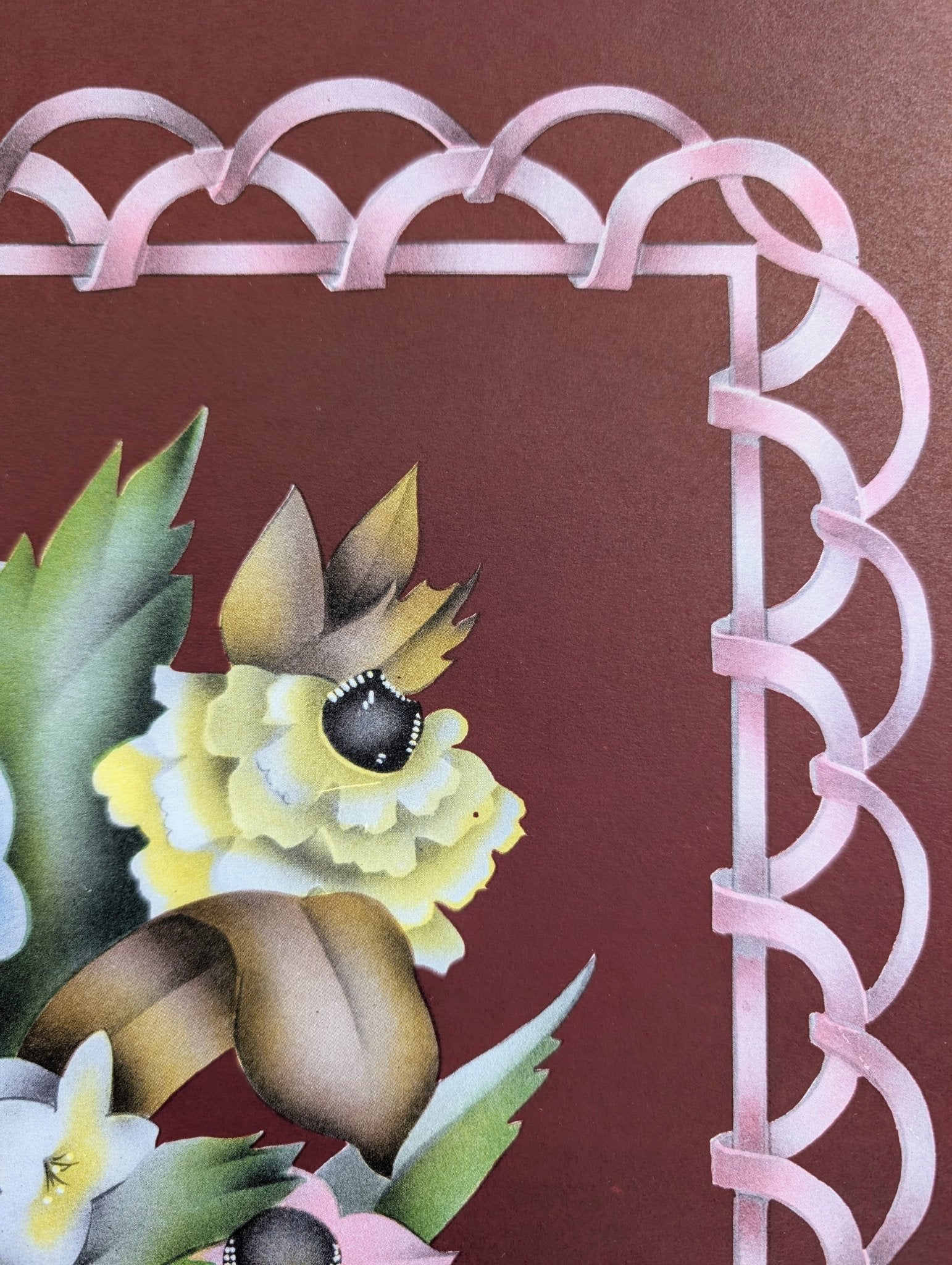 Beautytone Bouquet with Border in Dubonnet by Terone, 1943 mint condition vintage lithograph from Borin Art - Pink Flamingos